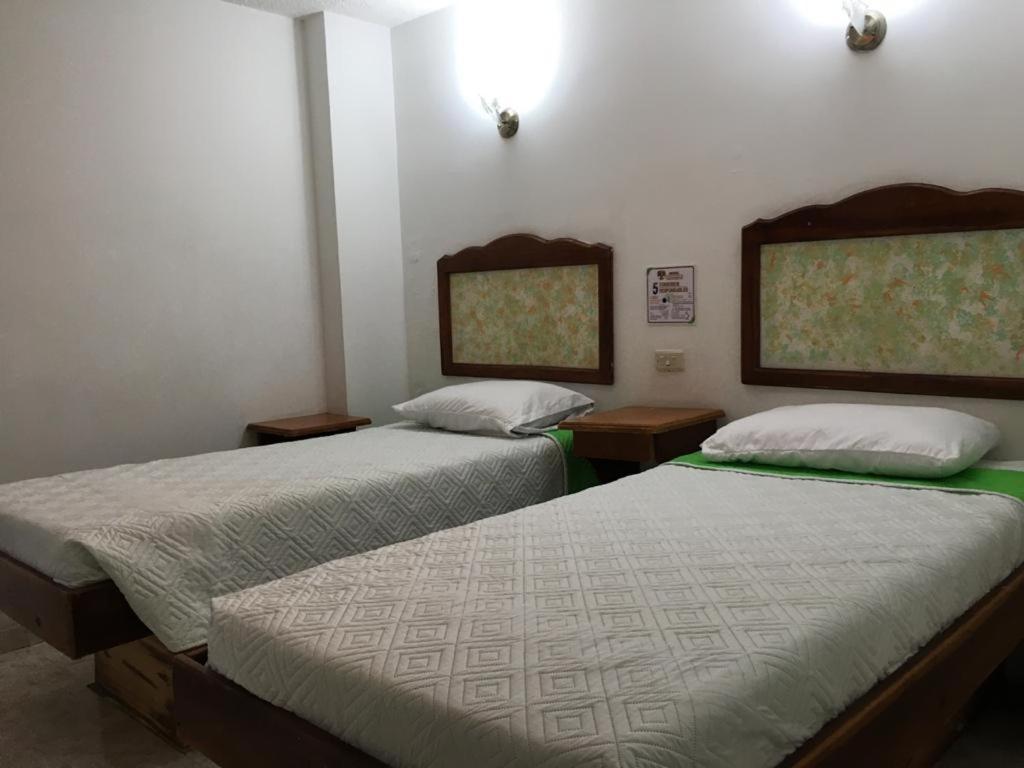 Hotel Armont Каларка Екстер'єр фото