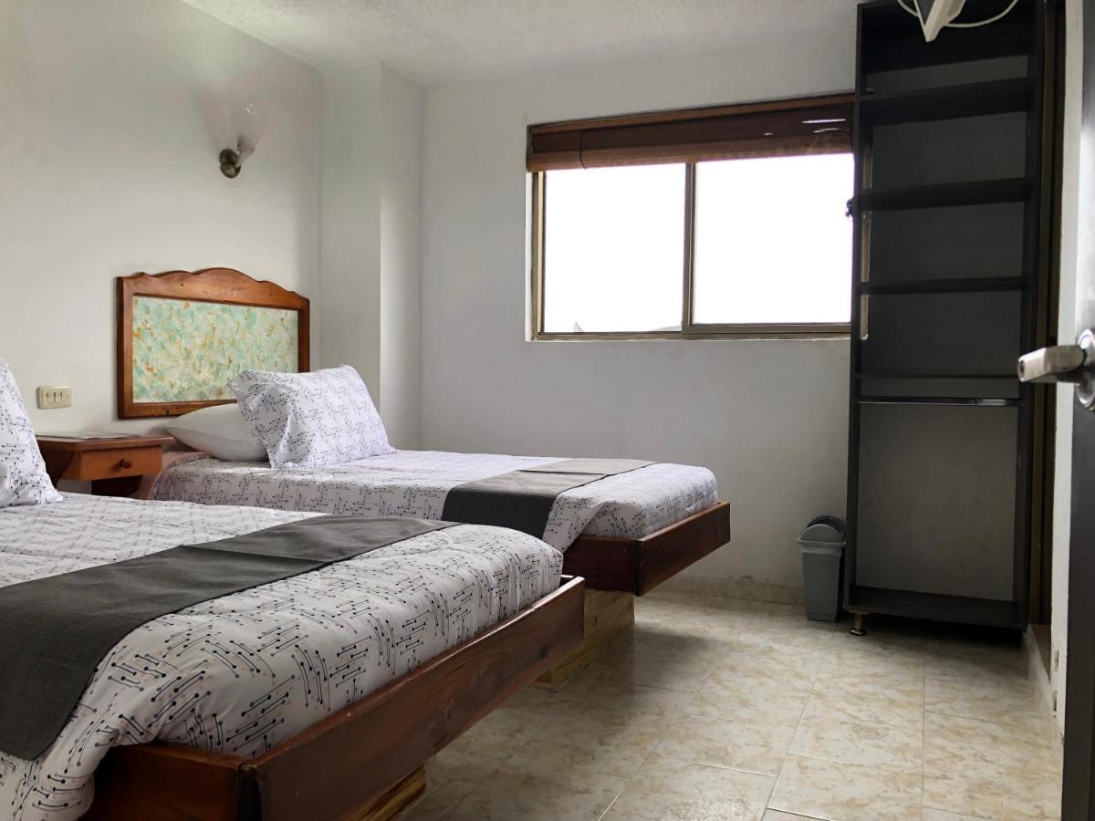 Hotel Armont Каларка Екстер'єр фото