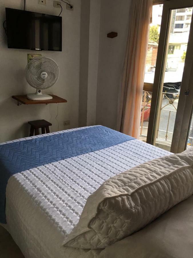 Hotel Armont Каларка Екстер'єр фото